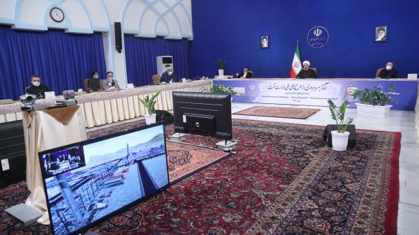 تدشین عدد من المشاریع الوطنیة لوزارة النفط فی محافظتی بوشهر و ایلام بأمر من رئیس الجمهوریة