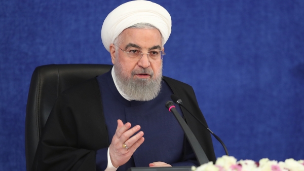 با کسانی که قرنطینه را نقض می کنند باید برخورد شدید شود 