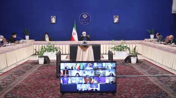 من الضروری استخدام الخبرات العالمیة و وجهات نظر الخبراء لتدوین خارطة طریق علمیة بما فیها امتحان الجامعات/ من اللازم اصلاح مسار امتحان قبول الجامعات عبر التشاور و التعاون و ازالة المشاکل و الاشکالیات القائمة/ تم انتخاب الدکتور أحمد واعظی کممثل اللجنة ‌العلیا للثورة الثقافیة فی أعضاء اللجنة الوطنیة لتربیة و تعلیم الأطفال/ انتخاب الدکتور کبکانیان و حجة الاسلام و المسلمین محمدیان کعضوی اللجنة التخصصیة للعلم و التقنیة فی القسم الدفاعی