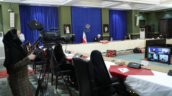 وانستیم در این 3.5 سال بایستیم و در برابر همه فشارها ایستادگی کنیم و نشکستیم تا جایی که همه دنیا قبول دارد و کشوری نیست که بگوید فشار حداکثری نسبت به ملت ایران موفق بود. خود آنهایی که این کار را کردند خودشان می‌گویند ناموفق بوده است