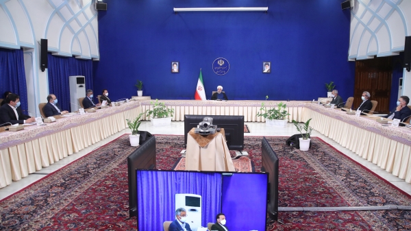 کرونا درحالی امروز تبدیل به یک گرفتاری جهانی شده است که وقتی در ووهان چین شناسایی و اعلام شد هیچ‌کس فکر نمی‌کرد به این سرعت به همه جهان سرایت کند. هیچ کشور و دولتی نتوانست این مساله را پیش‌بینی کرده و برای مقابله با آن آمادگی کسب کند.