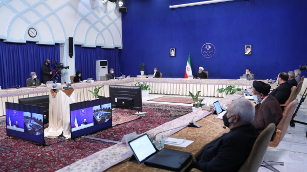 درمورد افزایش حقوق مستمری بگیران تامین اجتماعی اقدام بسیار مهمی در سال تحریم و کرونا انجام شده است/  108 هزار میلیارد تومان در سال 99 به عنوان کمک های معیشتی پرداخت شده است/  در مجموع 600 هزار میلیارد تومان به انحاء مختلف پرداخت شده که کار عظیم و بزرگی است 