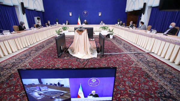 در شرایط انتخابات 1400 هستیم و ثبت نام آغاز شده است / همه باید تلاش کنیم پای صندوق شلوغ شود، ما در دولت به سهم خود همه تلاشمان را انجام می دهیم/ همه دست به دست هم دهیم و کاری کنیم مردم همه پای صندوق آرا بیایند، همانطوری که رهبری بارها تاکید کرده اند اولویت اول کشور و نظام مشارکت پرشور در انتخابات است 