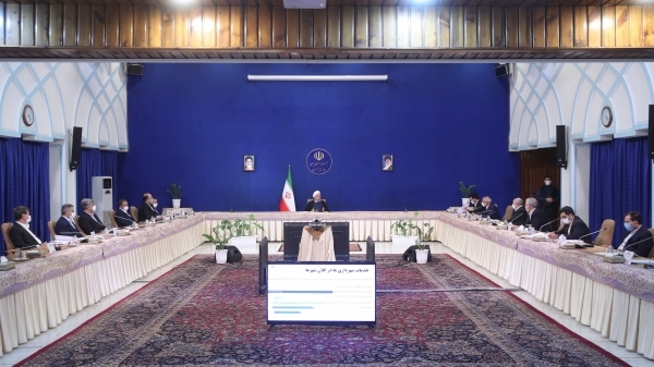 تنمية الحكومة الالكترونية من الاجراءات الأساسية و البني التحتية لحكومة التدبير و الأمل/ هذه الحكومة عملت و نفذت بشأن ايجاد الشفافية بدل الشعار/ من اللازم ان تنضم الي الشفافية كافة المؤسسات و الأنظمة/ من الضروري تطور أساس في كسب المهارات الرقمي للتلاميذ و هذه حاجة ملحة/ رددت حكومة التدبير و الأمل شعار حصول جميع الايرانيين علي خدمات الحكومة أينما كانت