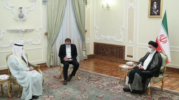 We should work together to open a new chapter in cooperation among regional states

