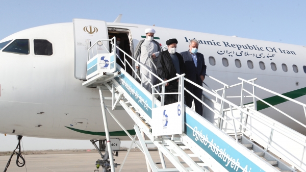 President arrives in Sistan and Baluchestan province

