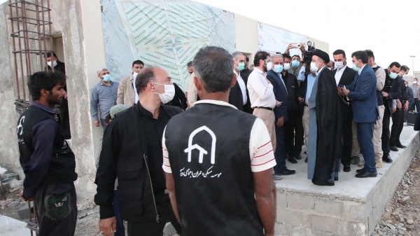 Ayatollah Raisi visits the housing project for shelter residents of Moradabad

