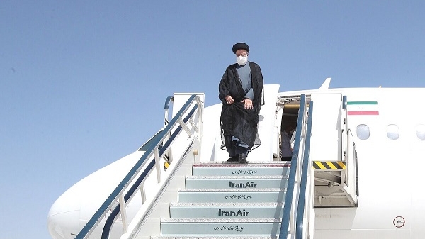 Ayatollah Raisi enters Tabas

