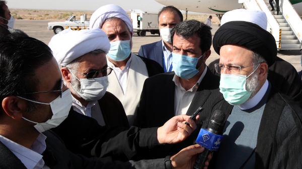 Gov't duty to serve people, especially in less privileged regions/ Iranians always shown they turn threats into opportunities/ We have short-term, long-term plans for water shortage

