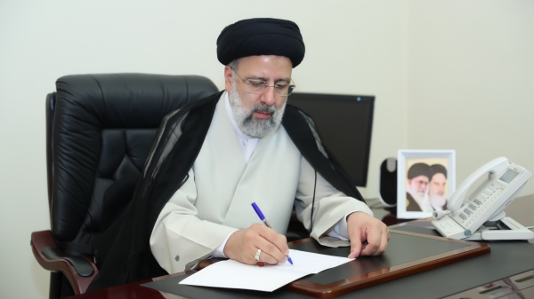 Ayatollah Raisi condoles Hojjatoleslam val-Moslemin Seyyed Ahmad Zargar's demise

