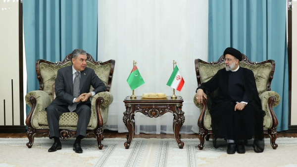Iran-Turkmenistan friendly ties go beyond simply neighbours/ Tehran, Ashgabat have good potential to strengthen interactions, deepen bilateral ties 
