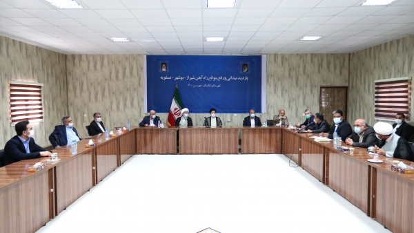 20% progress of Shiraz-Bushehr-Assaluyeh railway project after 14 years not justifiable/ Delay in project implementation causes waste of resources, equipment wear

