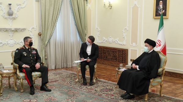 Tehran-Baku ties based on the two peoples' beliefs in common religious principles/ Iran ready to provide technical, engineering capabilities to the Azerbaijani brothers
