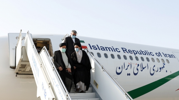 President arrives in West Azerbaijan Province 
