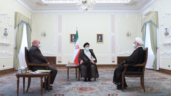 The necessity of intelligent and serious role-playing by the responsible institutions in order to bring peace to the country
