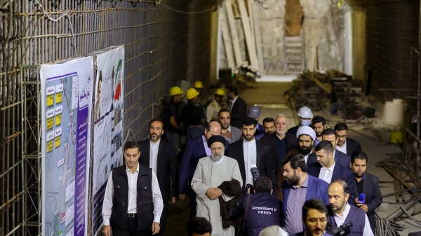 President visits construction process of Eslamshahr Metro Project
