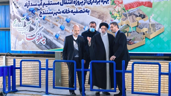 Official operation of Azad Dam water transfer project to Sanandaj treatment plant
