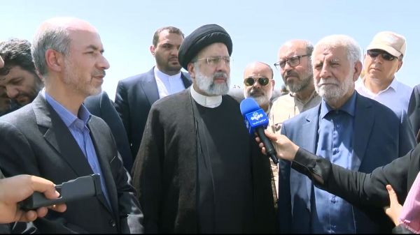 Give Sistan and Baluchistan people's rights immediately/ Gov't determined to take people's rights in all matters, at all border points
