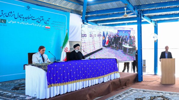 افتتاح پست و خط جدید تبادل انرژی برق بین ایران و پاکستان