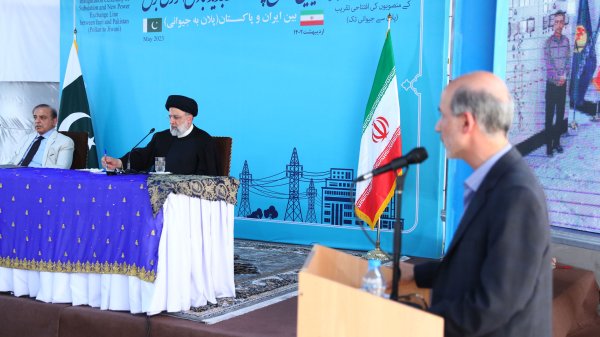 گسترش روابط، هدف مشترک ایران و پاکستان