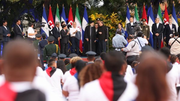 Ayatollah Raisi: Desire for independence, freedom, justice common features of revolutions of people of Iran, Nicaragua/ America wanted to stop Iranian nation with sanctions, but we turned threats into opportunities for progress/ Ortega: The two countries' revolution has strong roots in fighting domination, especially America
