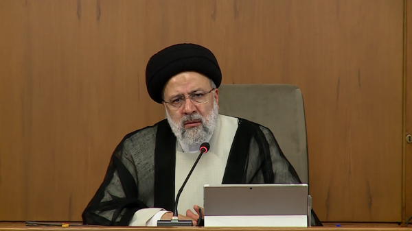 هر اقدامی که نشان‌دهنده اختلاف میان قوا باشد، نباید صورت بگیرد