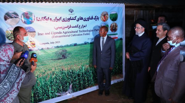 Dr Raisi visits Iran's extraterritorial fields in Uganda
