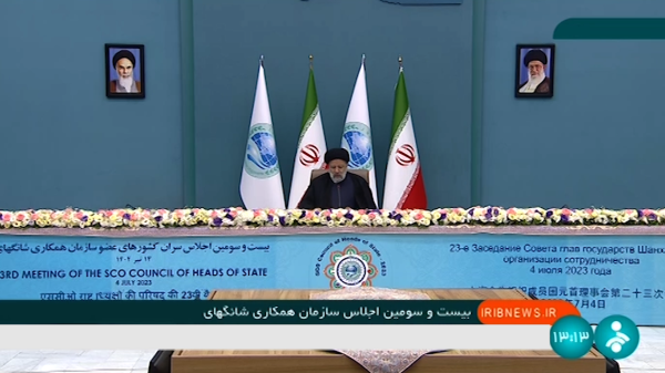 ایران از کلان پروژه‌هایی مانند گذرگاه شمال - جنوب و کمربندراه حمایت می‌کند