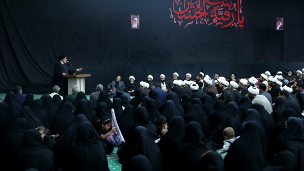 Clerics play key role in advancing social reform, bringing about transformation through mosques/ We have proved to enemy that we can overcome problems, manage country/ Popular Administration has tried to create hope in practice