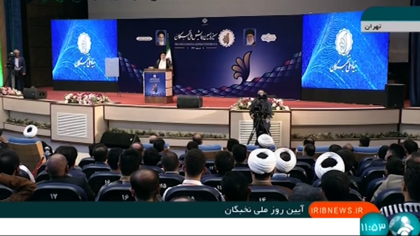 دسترسی همه به امکانات/ دولتمردان زمینه رشد همه استعدادها در کشور را فراهم کنند