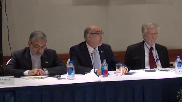 
بی‌حرمتی به قرآن‌کریم، بی‌احترامی به تمامی ادیان الهی است
