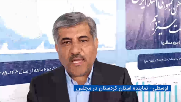 میدان آزادی سنندج - قرار دولت و ملت/ اجتماع پرشور کردستانی‌ها در بزرگ‌ترین میدان سنندج برای استقبال از رئیس‌جمهور

