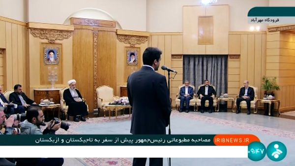ستقبال رسمی از رئیس‌جمهور ایران در تاجیکستان

