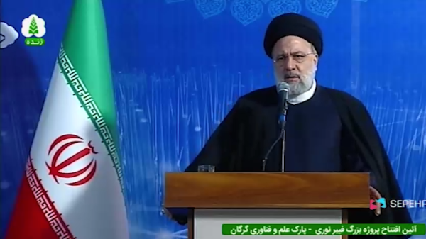  امروز دسترسی آسان و سریع به اینترنت بسیار مهم و ضروری است/ مورد توجه قرار گرفتن روستاها، توسعه در پرتو عدالت است