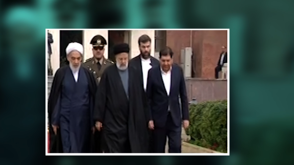 
آیت‌الله رئیسی با بدرقه نماینده رهبر معظم انقلاب و معاون اول، جهت سفری یک‌روزه عازم ترکیه شد
