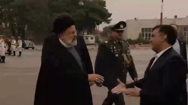 نماهنگ | دو همسایه/ تهران و آنکارا برای رسیدن به تجارت 30 میلیارد دلاری هدف‌گذاری کردند