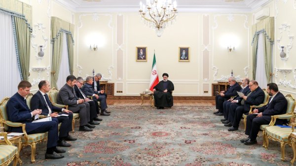 Dr Raisi: Implementation of economic agreement between Eurasian countries suitable ground for further deepening ties between Iran, Russia, Tatarstan/ We are fully prepared to develop economic relations with all republics under Russian Federation
