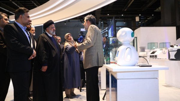Dr Raisi visits Iran House of Innovation and Technology at Tehran International Exhibition
