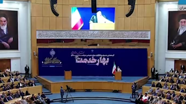 تسهیل و تسریع امور مردم و تکریم ارباب رجوع مدنظر مسئولین باشد 

