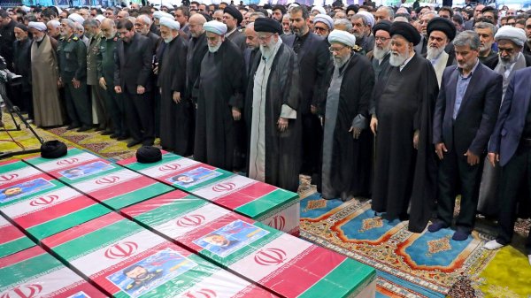 Supreme Leader offers prayers on body of Martyr Dr Raisi, his companions 
