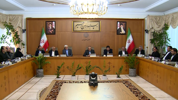 به یاد شهدای خدمت/ آقای مخبر زمان سرپرستی ریاست جمهوری عملکرد مثبتی داشتند