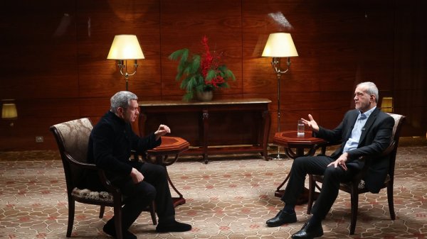 Iran-Russia Treaty on Strategic Partnership indicates they won’t give in to excessive demands 
