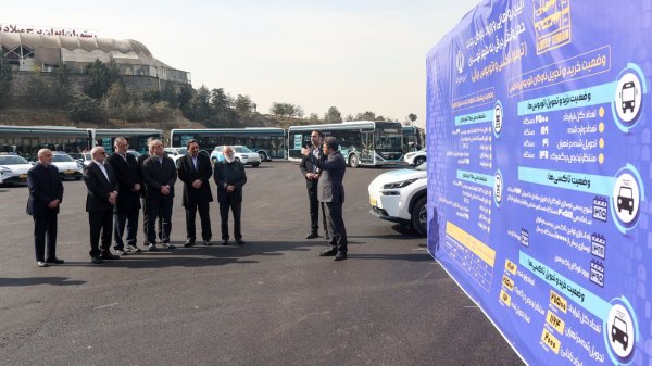 President attends ceremony to unveil Tehran’s first batch of electric vehicles

