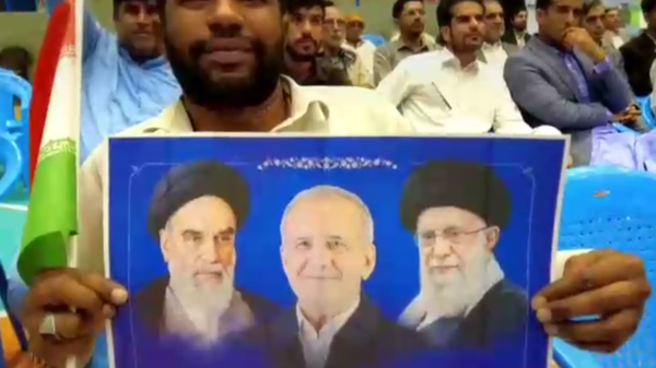 #نماهنگ‌ |قطار وفاق ملی به ایستگاه سیستان و بلوچستان رسید