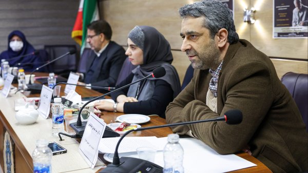 قرائت پیام رئیس جمهور به کنفرانس بین‌المللی بزرگداشت استاد دینانی