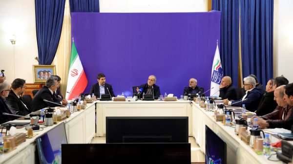 پایداری شبکه‌های ارتباطی کشور، نشانه عملکرد صحیح و منسجم مدیریت در حوزه فناوری است/قدرت واقعی کشور، در سرمایه انسانی متعهد و نخبگان توانمند آن نهفته است/نباید اجازه داد نسل آینده از دسترسی به علم و مهارت محروم شود