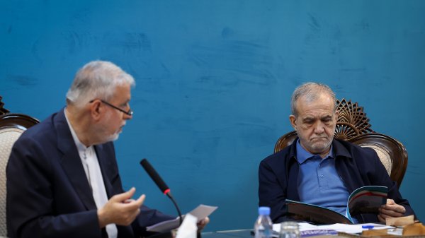 دیپلماسی فرهنگی نیازمند تقویت و انسجام بیشتر است/ حمایت هدفمند از کسب‌وکارهای گردشگری ضروری است/ مرمت فوری آثار آسیب‌دیده در حملات اخیر در دستور کار
