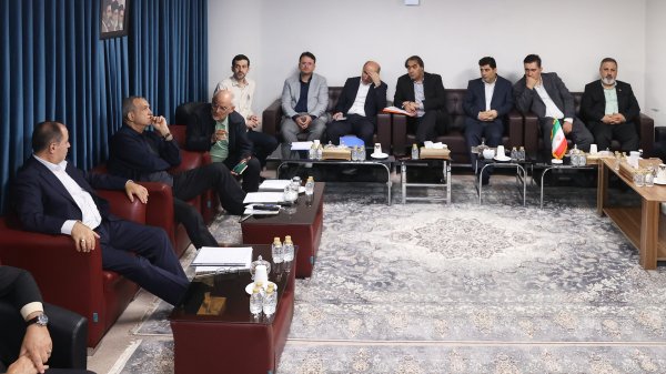 جلسه ارزیابی عملکرد و برنامه‌های تأمین کالاهای اساسی