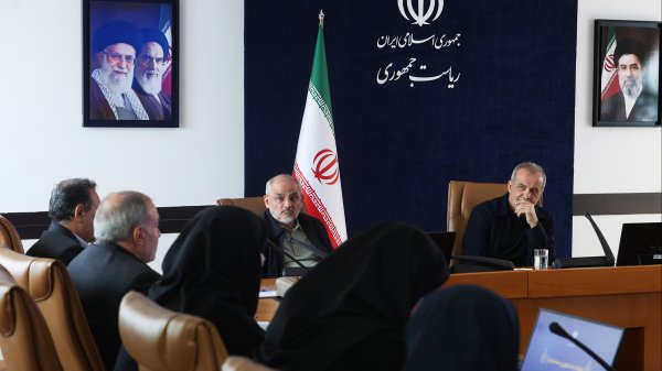 نشست با مدیران نهاد ریاست جمهوری و معاونت اجرایی