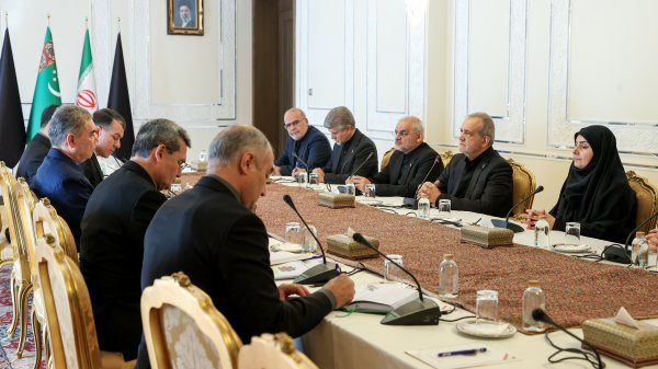 دیدار با رهبر ملی ترکمنستان